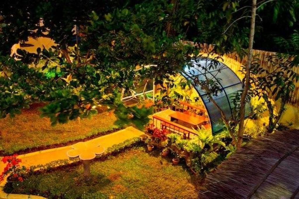 Floral Villarosa Puerto Princesa Екстер'єр фото