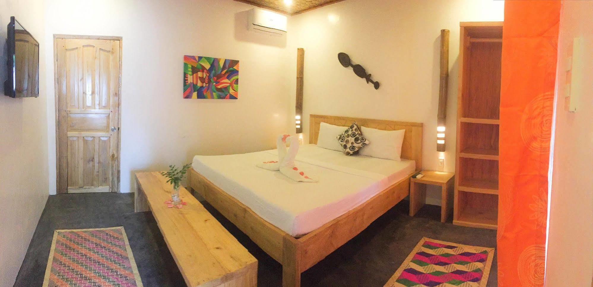 Floral Villarosa Puerto Princesa Екстер'єр фото