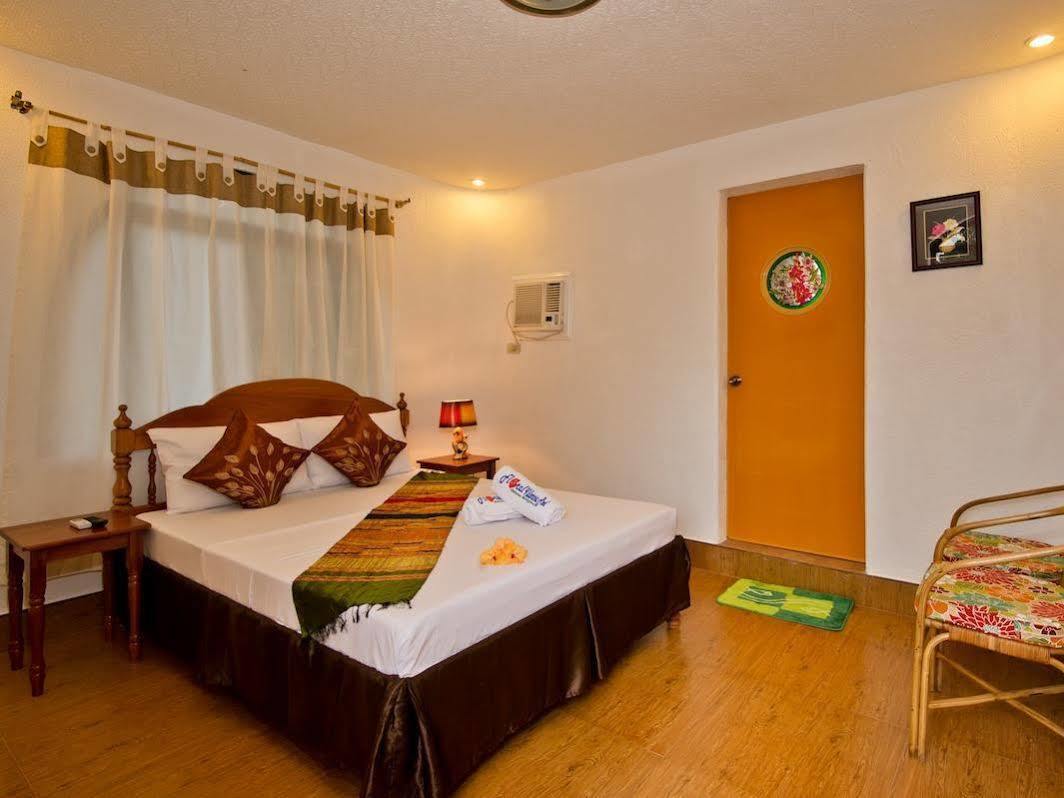 Floral Villarosa Puerto Princesa Екстер'єр фото