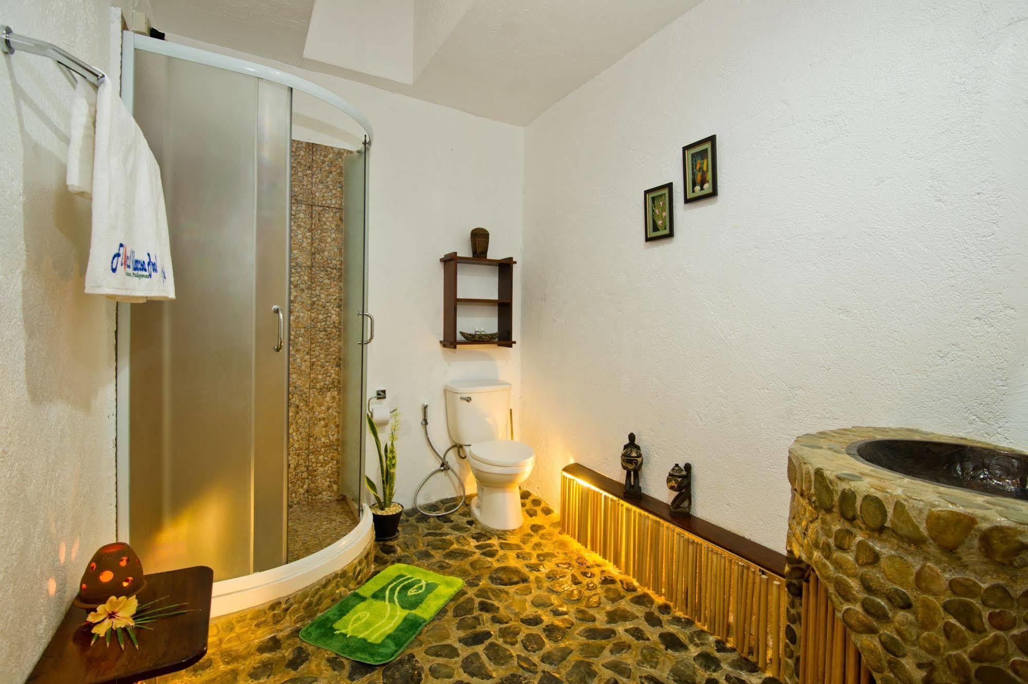 Floral Villarosa Puerto Princesa Екстер'єр фото